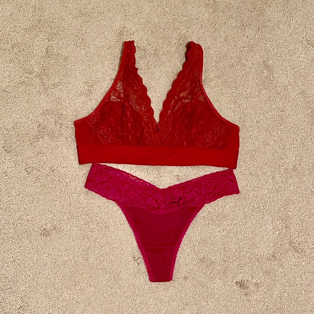 Women's Sexy Lingerie Set Lace Matching Bra and Panty Set